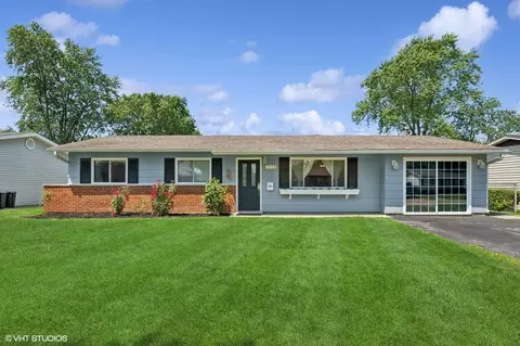 7018 Orchard Ln, Hanover Park, IL 60133