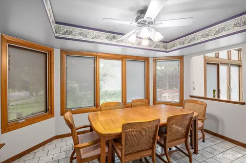 Dining - 1500 Sequoia Rd, Naperville, IL 60540 photo 1 of 1
