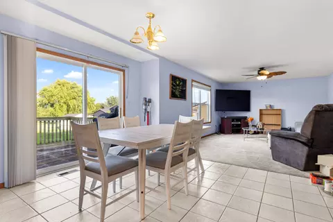 Dining - 1405 Sentry Dr, Durand, IL 61024 photo 1 of 2
