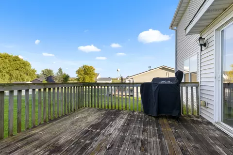 Exterior - 1405 Sentry Dr, Durand, IL 61024 photo 3 of 7