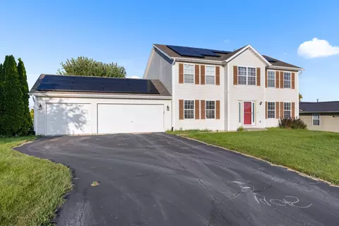 1405 Sentry Dr, Durand, IL 61024