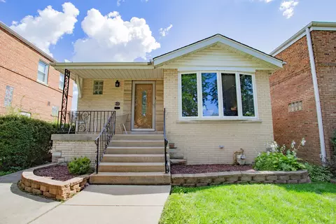 5131 N Newland Ave, Chicago, IL 60656
