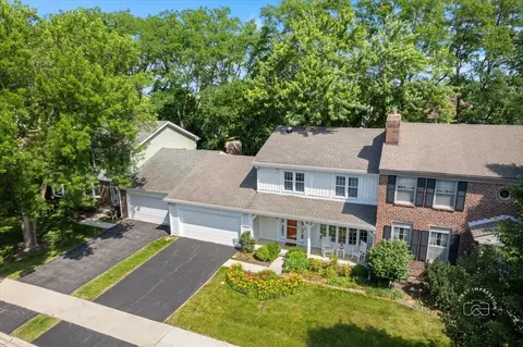 1519 Wedgefield Cir, Naperville, IL 60563