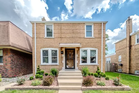 9413 S Sacramento Ave, Evergreen Park, IL 60805