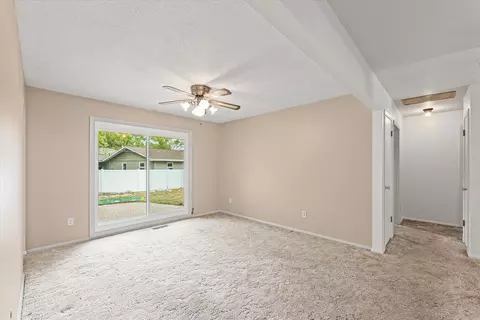 28 S Moery Dr, Bement, IL 61813 photo 11