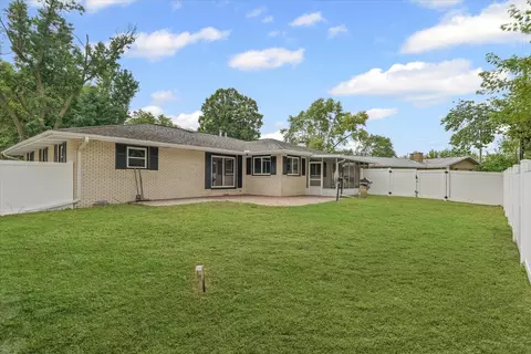 28 S Moery Dr, Bement, IL 61813 photo 32