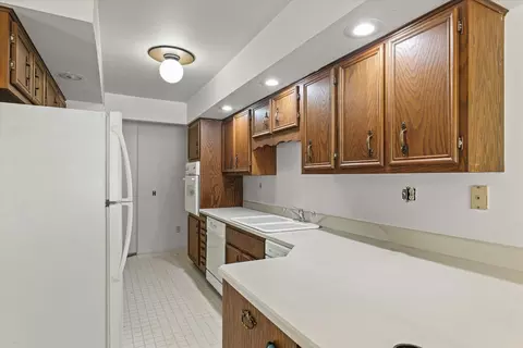 28 S Moery Dr, Bement, IL 61813 photo 14