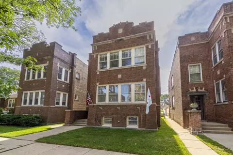 6712 N Maplewood Ave, Chicago, IL 60645
