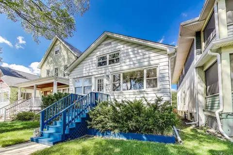 1113 Monroe St, Evanston, IL 60202