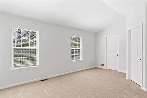 Bedroom - 2545 Eldorado Ln, Naperville, IL 60564 photo 1 of 3