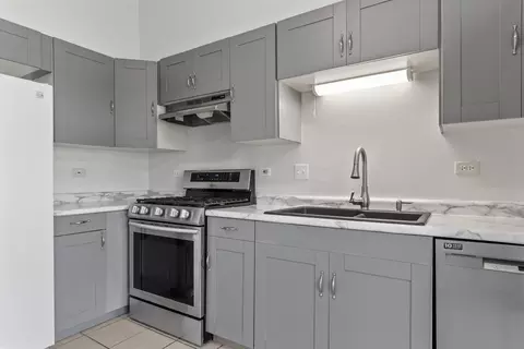Kitchen - 2545 Eldorado Ln, Naperville, IL 60564 photo 2 of 2