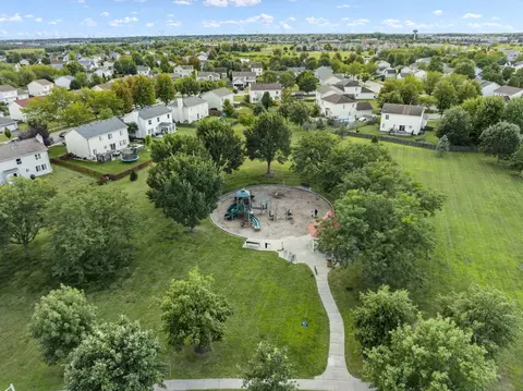 View/Area - 1448 Sedge Pass Ln, Minooka, IL 60447 photo 6 of 6