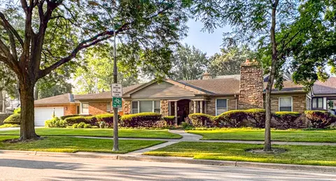 755 Franklin Ave, River Forest, IL 60305