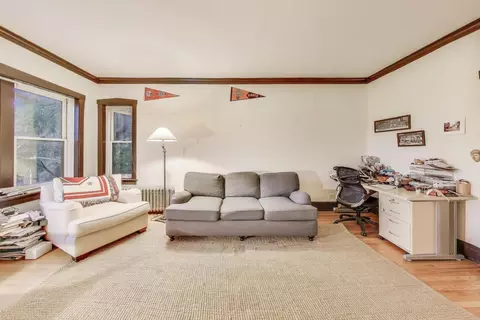 Living - 1308 E 56th St #2, Chicago, IL 60637 photo 2 of 4