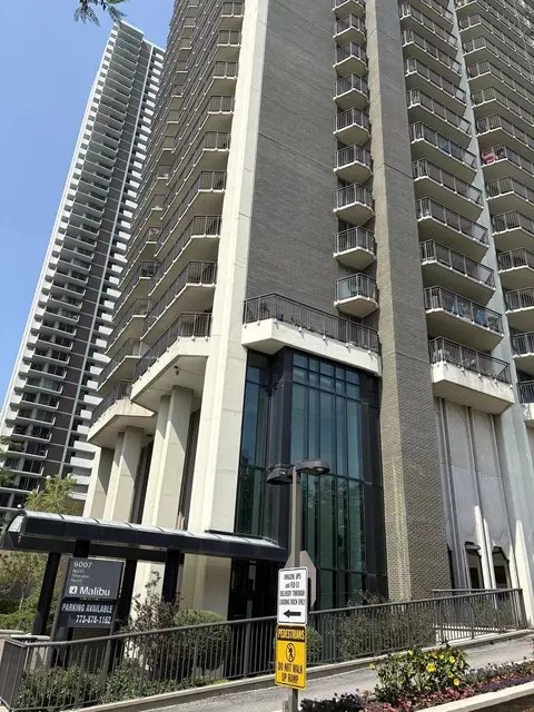 6007 N Sheridan Rd #24H, Chicago, IL 60660
