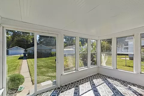 Exterior - 1054 S 7th Ave, Kankakee, IL 60901 photo 2 of 8