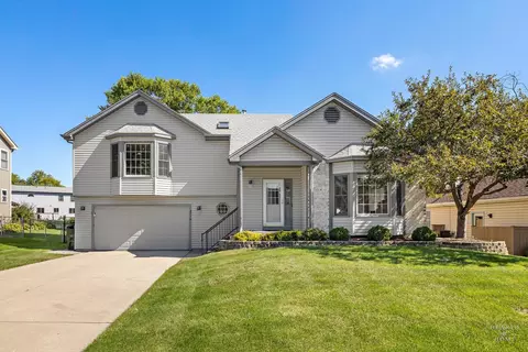 4716 Crystal Trl, Mchenry, IL 60050