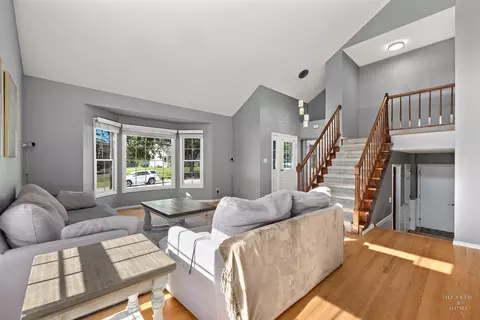 4716 Crystal Trl, Mchenry, IL 60050 photo 6