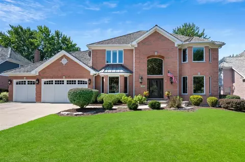 1010 Oakland Dr, Barrington, IL 60010