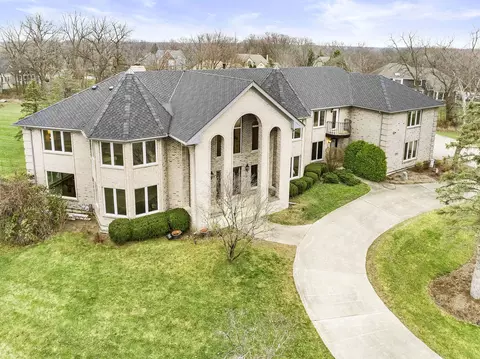 5 N259 Wilton Croft Rd, Saint Charles, IL 60175