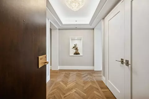 Entry Way - 180 E Pearson St #5603, Chicago, IL 60611 photo 1 of 5