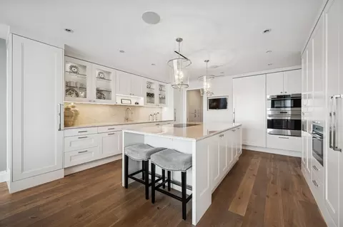 Kitchen - 180 E Pearson St #5603, Chicago, IL 60611 photo 6 of 6