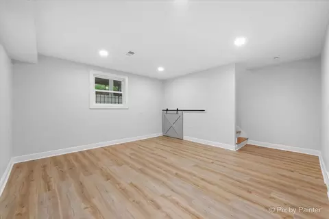 Other - 918 Delles Rd, Wheaton, IL 60189 photo 2 of 4