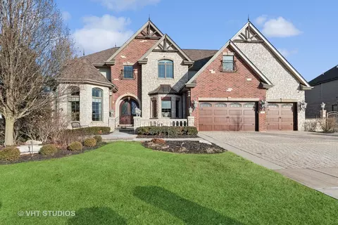 22957 Devonshire Ln, Frankfort, IL 60423