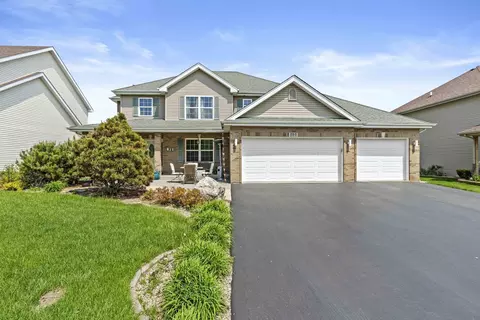 253 Aspen Dr, Beecher, IL 60401