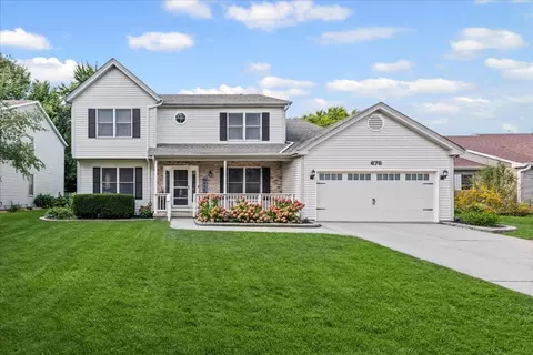 678 Canyon Ln, Elgin, IL 60123