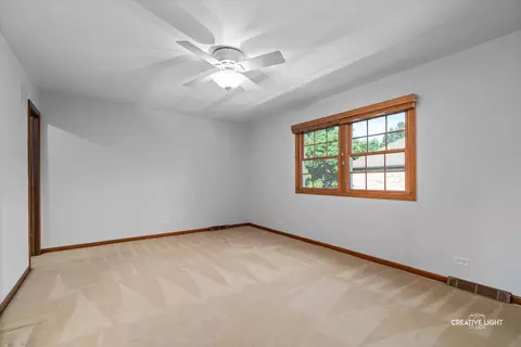 Bedroom - 1423 Meander Dr, Naperville, IL 60565 photo 2 of 4