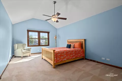Bedroom - 1423 Meander Dr, Naperville, IL 60565 photo 1 of 4