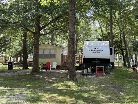 3-118 Woodhaven Lks, Sublette, IL 61367