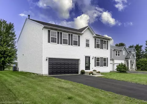 14314 Capital Dr, Plainfield, IL 60544 photo 3