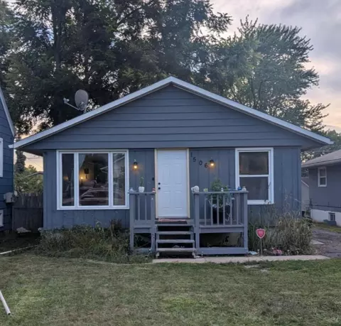 1506 Brentwood Dr, Round Lake Beach, IL 60073