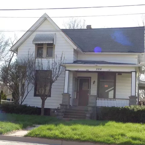 224 S Prospect St, Rockford, IL 61104