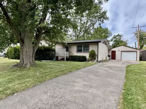 903 Rainbow Vw, Urbana, IL 61802