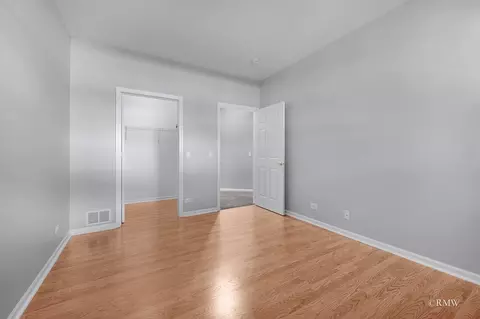 Bedroom - 101 Bay Dr, Itasca, IL 60143 photo 1 of 2
