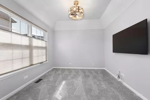 Other - 101 Bay Dr, Itasca, IL 60143 photo 2 of 12