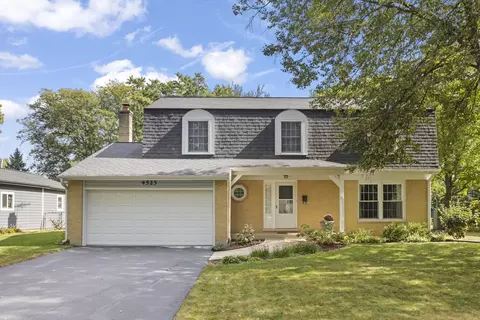4525 Waubansie Ln, Lisle, IL 60532