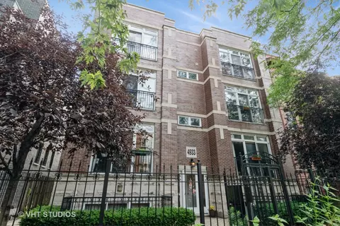 4933 N Winthrop Ave #2S, Chicago, IL 60640