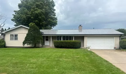122 Shirley Ave, Rochelle, IL 61068