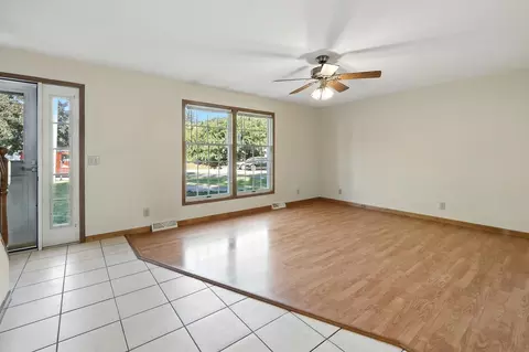 Living - 11 Hellios Ct, Fox Lake, IL 60020 photo 1 of 2