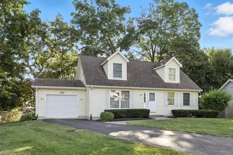 Exterior - 11 Hellios Ct, Fox Lake, IL 60020 photo 2 of 6