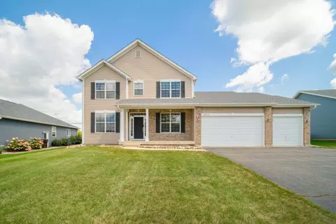 2313 Tyler Trl, Mchenry, IL 60051