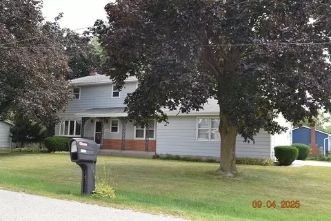12609 W Paddock Ave, Beach Park, IL 60087