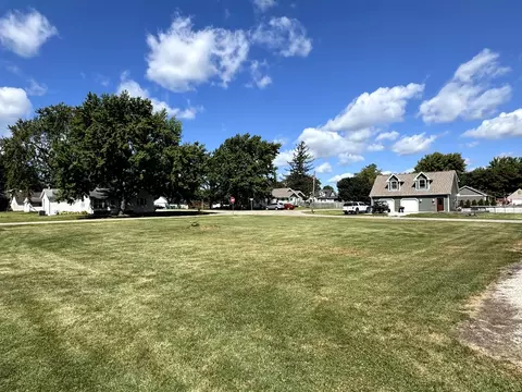 302 E Harrison St, Ransom, IL 60470 photo 3