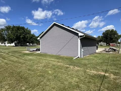 302 E Harrison St, Ransom, IL 60470 photo 16