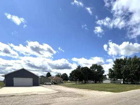 302 E Harrison St, Ransom, IL 60470 photo 2