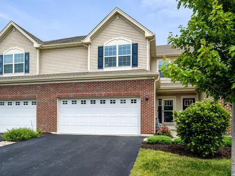 15102 W Quincy Cir, Manhattan, IL 60442